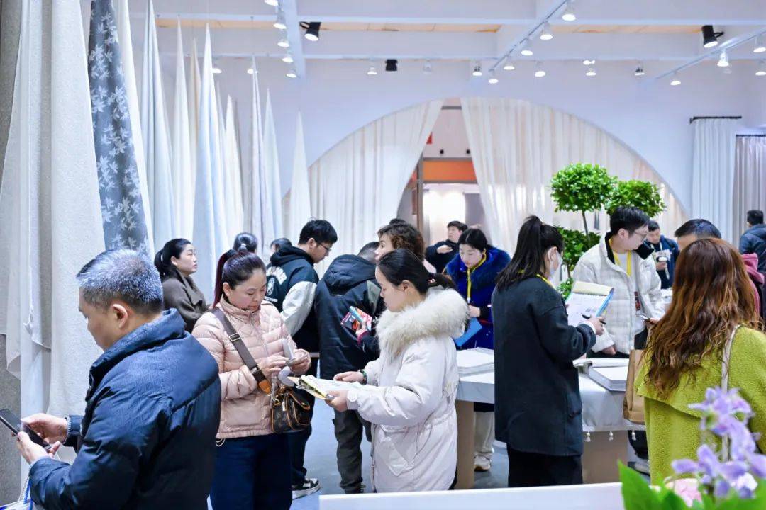 有实效第十五届柯桥窗帘展完美交卷！爱游戏爱体育收官参展效果好、采购(图5)