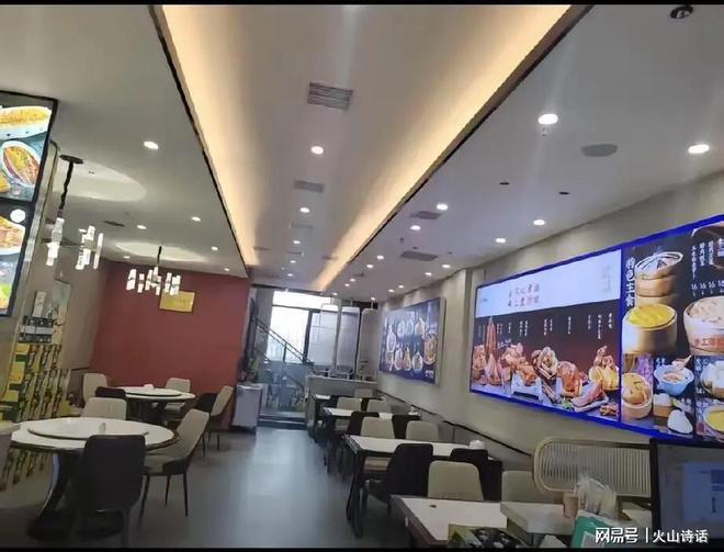 街坊发声致22死的饭店是两姐弟合伙开的ayx爱游戏app悲催！辽宁火灾附近的(图7)